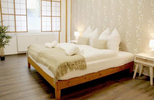 Neudorf-Nord Apartment | SH Asia Suite l 3 Betten l Sauna l 450m bis Universität