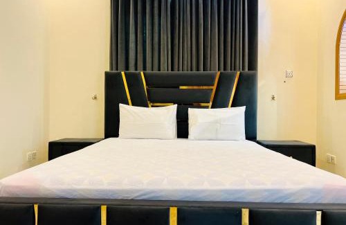 F-6 Sector House | Shalman guest house