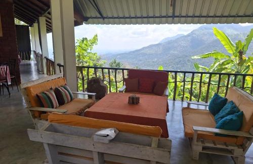 Ella Bed & Breakfast | Shambala Retreat-Villa in Ella with mountain & Waterfall Views