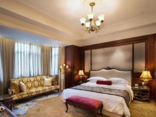 Huaihai Road Commercial Area Hotel | Shanghai Donghu Hotel - Shanghai Style Garden House