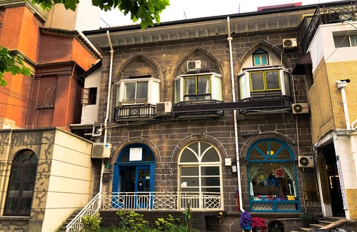 Downtown Shanghai Apartment | Shanghai Rainbow No.56