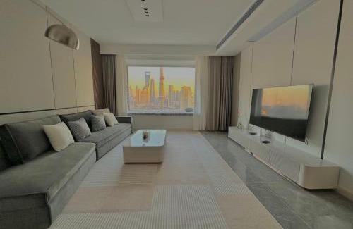 The North Bund Apartment | Shanghai Shining River Apartment -Near the Bund