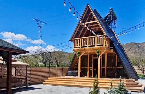Vayots Dzor Province House | Shatin Resort