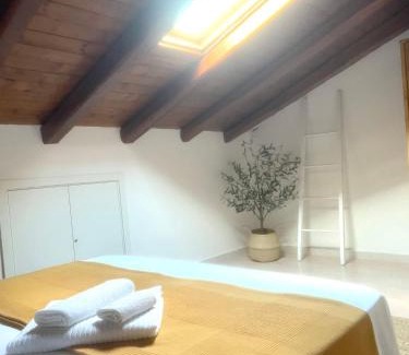 Stazzo Apartment | SHE Home