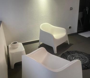 Stazzo Apartment | SHE Home