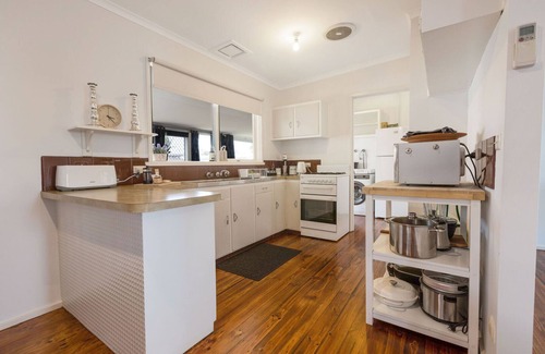 Paynesville House | Shelby Cottage - Cozy Retreat in Quiet Paynesville