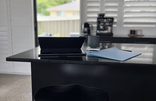 Shellharbour House | Shellharbour Village Stay | Beach & Sauna