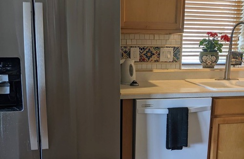 Rancho del Lago House | Shiatsu Shangri-La on World Class Golf Course! On Site EV Charging.