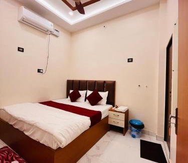 Ayodhya House | Shivam palace Ayodhya