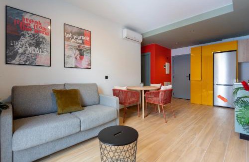 Las Palmas de Gran Canaria Apartment | Sholeo Lodges Las Palmas Flats