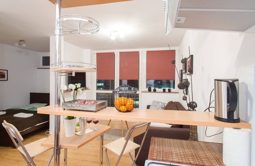 Srodmiescie Połnocne Apartment | ShortStayPoland Graniczna