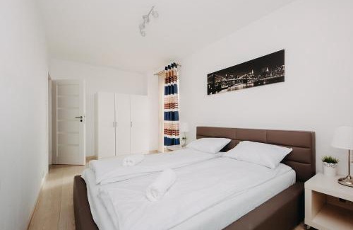 Wlochy Apartment | ShortStayPoland Krakowska (B65)