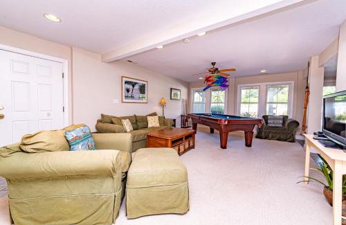 Sea Scape House | Show Boat