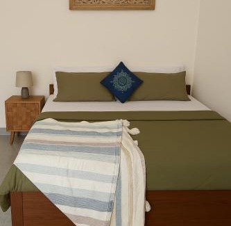 Dig House | Shri Radha Madhav Athiti Bhawan AC Rooms Near Punchi Ka Lautha Temple