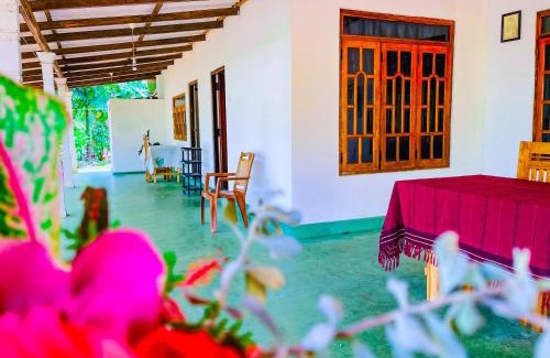 Sigiriya Hotel | Sigiriya Luminary Homestay