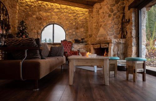 Messolonghi House | Silo Stone House