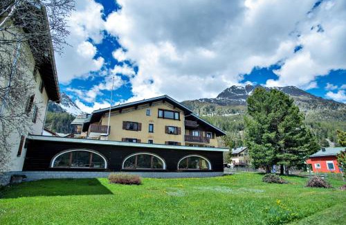 Silvaplana Apartment | Silva Appartments and Rooms
