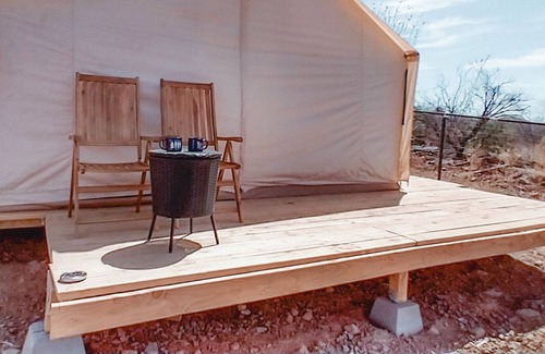 Tombstone Cabin | Silver Spur Homestead
