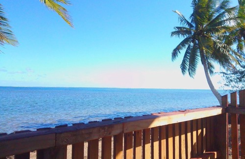 Tafitoala House | Sina PJ Beach Fales and Surf