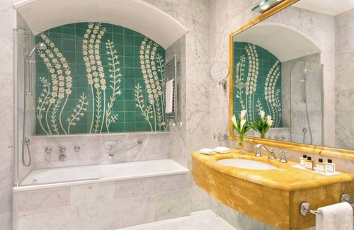 Santa Maria Novella Hotel | Sina Villa Medici, Autograph Collection