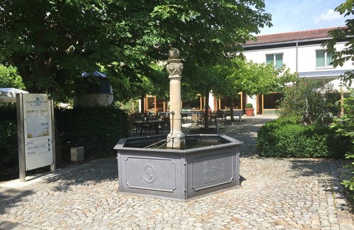 Roggenburg Apartment | Single room with shower and toilet