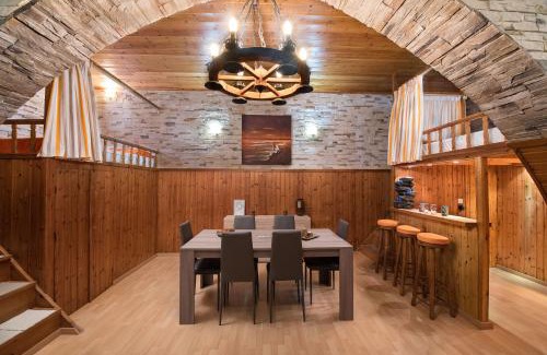 Soroni Apartment | Sioutis House