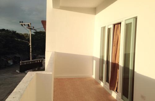 Ko Sire Apartment | Siray House