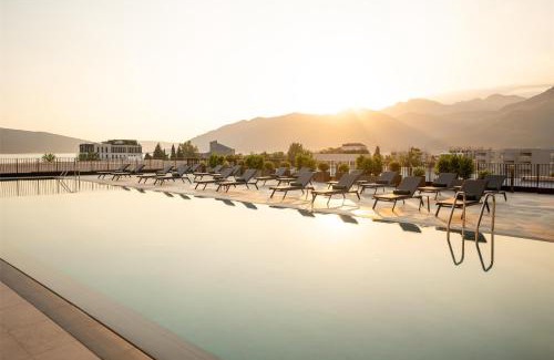 Tomicici Hotel | SIRO Boka Place