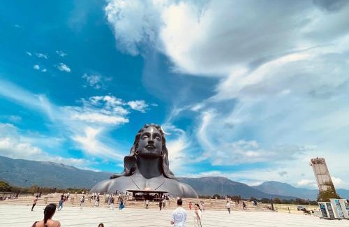 Coimbatore House | Siruvani Farm Stay Near Isha Yoga Adiyogi