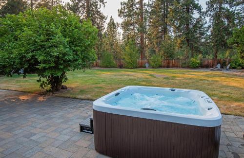 Sisters House | Sisters Basecamp - Meredith Lodging