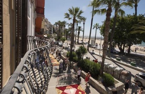Sitges Town Center Apartment | Sitges Seafront BATLLÓ
