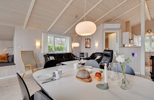 Skodshoved House | "Sitka" - 250m from the sea by Interhome