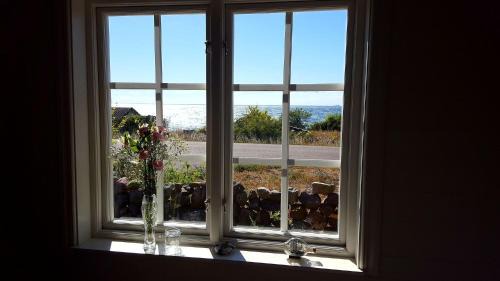 Sodvik House | Sjötorpet - unikt boende vid havet på norra Öland!