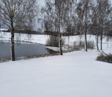 Vara Municipality Ski Chalet | Sjötorps säteris stugby