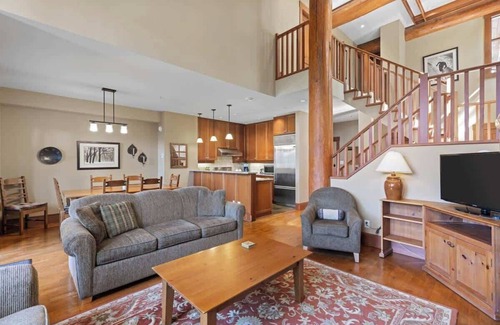Nordic Estates House | Ski Access Townhome w/Fireplace, Hot Tub, Views