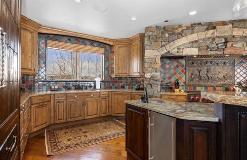 Empire Pass House | Ski-In Ski-Out Deer Valley Luxury Chalet, Hot Tub, Views, Fireplaces, Luxe Mountain Style