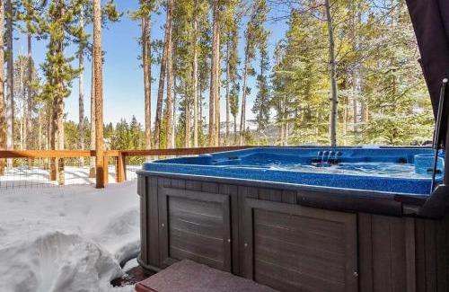 Four O'Clock House | Ski Inn home