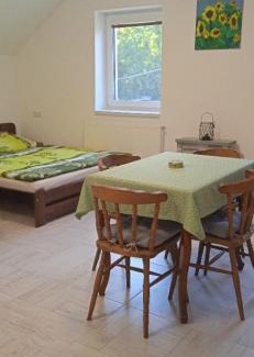 Brezi Apartment | Sklípek u cyklostezky