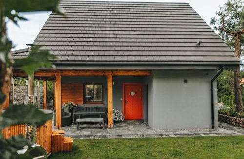 Boleslawow House | Skrzaci zakątek - domek z prywatną balią z jacuzzi