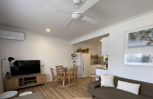 Iluka Apartment | Sky's Beach House - 66 Spenser St, Iluka