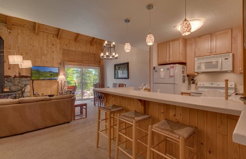 Carnelian Woods House | Sky Vista: 3 BR, 2 BA Townhouse in Carnelian Bay, Sleeps 6