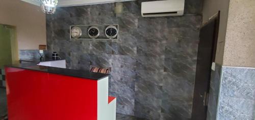 Ajah Hotel | Skyfield Hotel & Suits