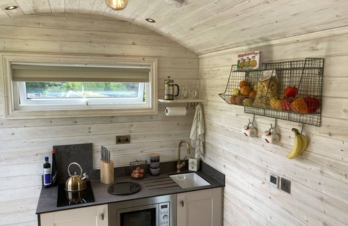 Edington Cabin | Slades Farm Glamping
