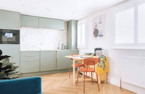Montpelier Apartment | Sleek 1BD Flat 5 Mins From City Centre - Brighton