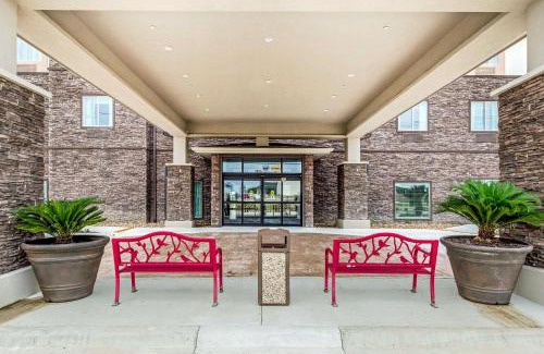 Bryan Hotel | Sleep Inn & Suites Bryan - College Station