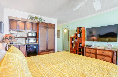 Wailua Apartment | "Slice of Paradise" Oceanfront Studio at Islander on the Beach 225