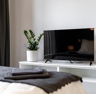 Bratislava Apartment | Slnecnice studio with parking 24 hour check in