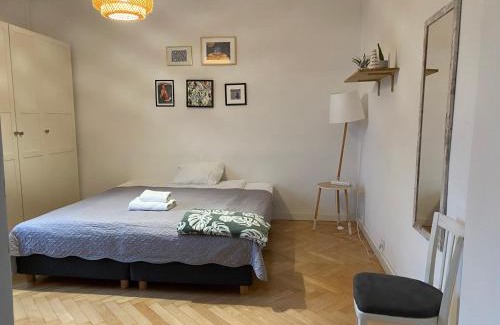 Mokotow Apartment | Slow Life Apartment next to Metro Station