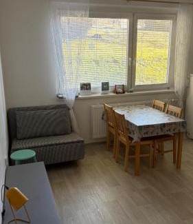 Tanvald Apartment | Slunný byt v Jizerských horách 5 postelí