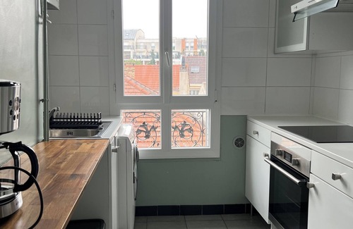 Alfortville Apartment | Small 2-room apartment just outside Paris